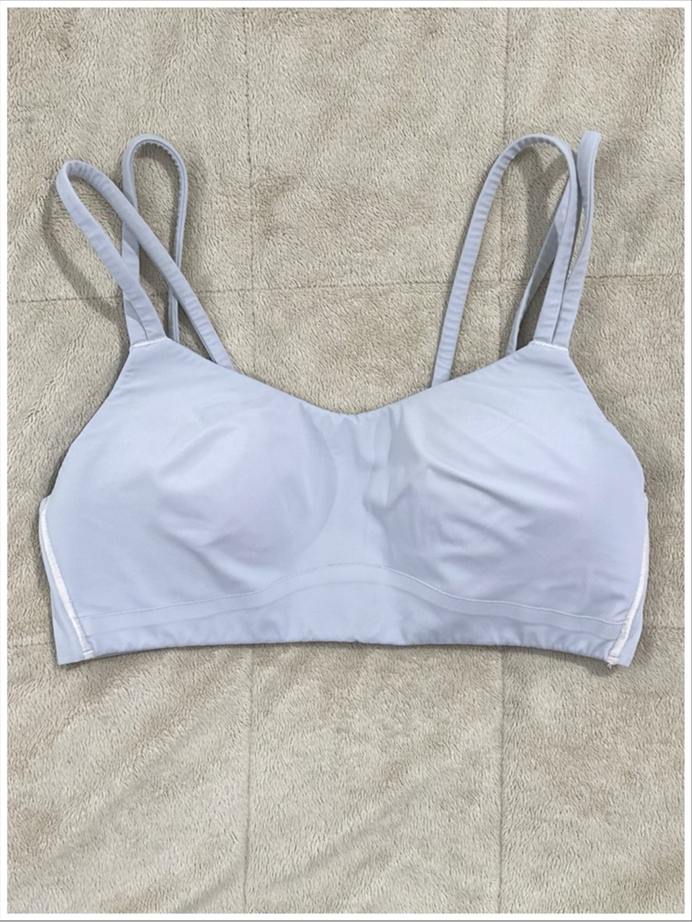 Lululemon Like a Cloud Bra ~ Size 2/4 ~ Item #13106